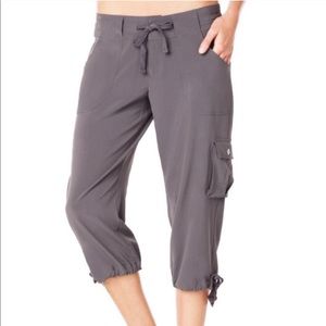 Alo Yoga Cool Fit Cargo Cropped Pants Size Small